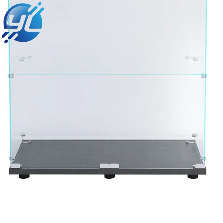 Tempered glass display cabinets: high glass transparency
                              Smooth base
                              Leveling feet for height adjustment
                              4 spotlights at the bottom, aided by light to bring the product to a higher level