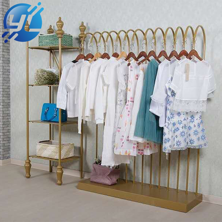 1. Simple and stylish design style
2. Floor metal clothing display stand is suitable for various decoration styles
3. Practical and beautiful, environmentally friendly craftsmanship, durable
4. Thickened square tube, strong bearing capacity, fixed with screws, more firm, durable and rust-proof, long service life