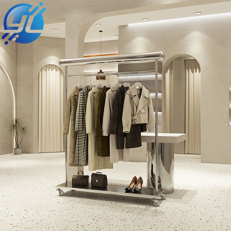 1. made of stainless steel
2. Garment display rack: strong load-bearing capacity, wear and tear resistance, scratch resistance
3. Stainless steel plate brushing process
4. 360 degree rotation of castors
5. Easy to move